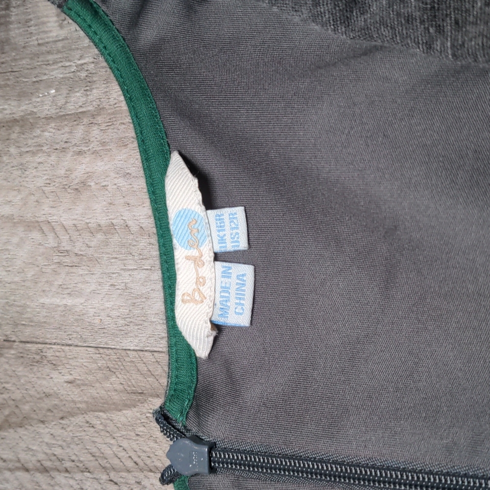 Boden Grey Short Sleeve A-Line Cross Front Lined Sweater Dress Size 10 - Picture 12 of 15